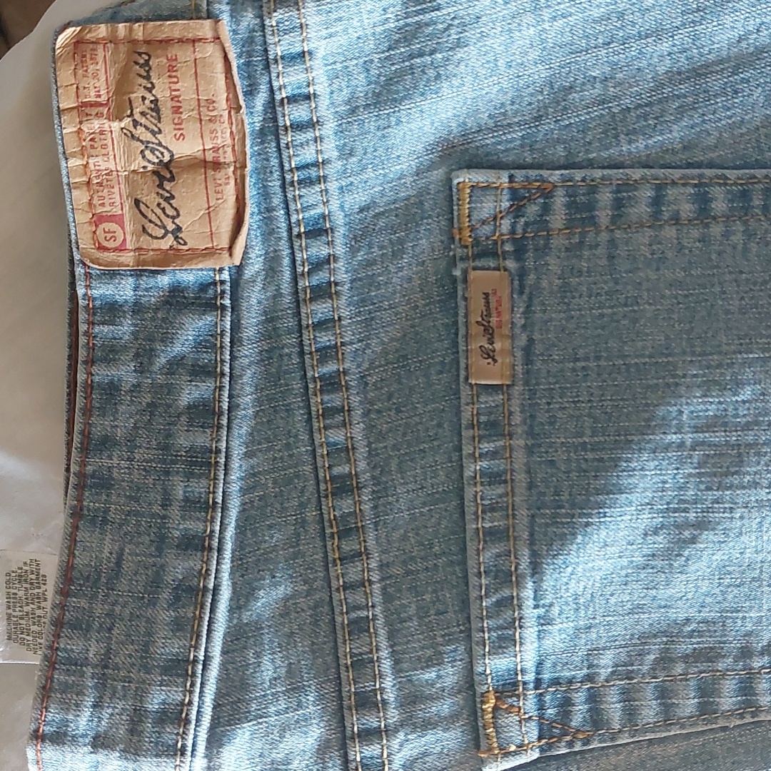 Levis Jeans Stretch Lowrise Bootcut Misses 14 Short
